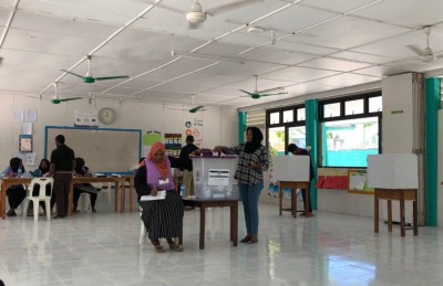 ރިޔާސީ އިންތިޚާބުގައި ވޯޓުލާން ދެއްކި ފޯރިއެއް ނެތް!
