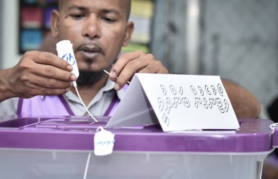 ކޮރަޕްޝަން ހާމަކުރޭ، ފިޔަވަޅު އަޅަން ކެރޭނެ: ރައީސް