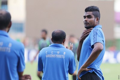 ސޮބާއަށް ތައުރީފުކޮށް، ގްރީނުން އޭނާއަށް ޝުކުރު އަދާކޮށްފި