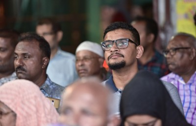 ވަގުތީ ފައިދާ އަށް ވޯޓުލައިފި ނަމަ ކުރިއެރުމަށް ހުރަސްއެޅޭނެ: ޝައިނީ