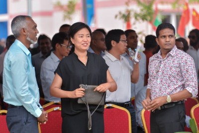 ރާއްޖެއާ ޗައިނާއާ ދެމެދު އޮތް ގުޅުމަށް ހުރަސް އެޅުމަށް އިދިކޮޅުން ދަނީ މަސައްކަތް ކުރަމުން: ނިހާން
