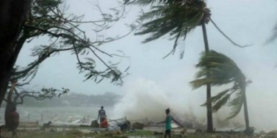 ތޫފާންގައި އިންޑިއާއިން މަރުވި މީހުންގެ އަދަދު 16 އަށް، މަލިކް ރެޑް އެލާޓަށް