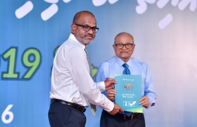 އެމްއާރުއެމްގެ ކެންޑިޑޭޓުން ބަލިވީ ނޭދެވޭ ނުފޫޒާ ހެދި: މައުމޫން