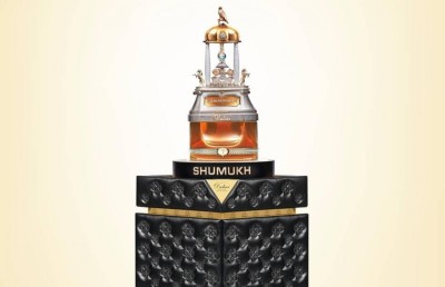 އެންމެ އަގުބޮޑު ސެންޓް ފުޅި ދުނިޔޭގެ ރެކޯޑަކަށް