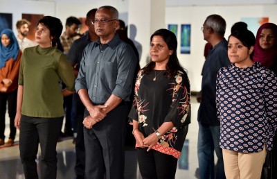 ޒުލެއިހާގެ ކުރެހުންތައް ހިމެނޭ މައުރަޒެއް އާޓް ގެލަރީގައި