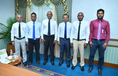 ކިނބިދު އާއި ވޭމަންޑޫ ގުޅާލުމުގެ ވައުދު ރައީސަށް ހަނދާންކޮށްދީފި