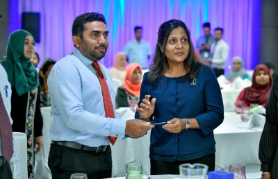 ނަފްސާނީ މައްސަލަތައް ބައްޔެއްގެ ގޮތުގައި ނުބަލާތީ ހައްގުތައް ގެއްލޭ: ފަސްޓް ލޭޑީ ފަޒްނާ