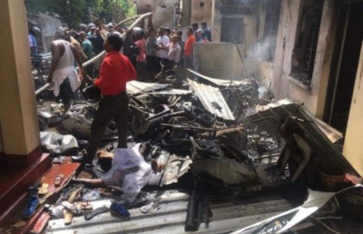 ލަންކާގެ ބޮމުގެ ހަމަލަތައް: މަރުވި މީހުންގެ އަދަދު 200 އިން މައްޗަށް!