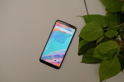 ވަން ޕްލަސް 6 އަންނަ މާޗުގައި