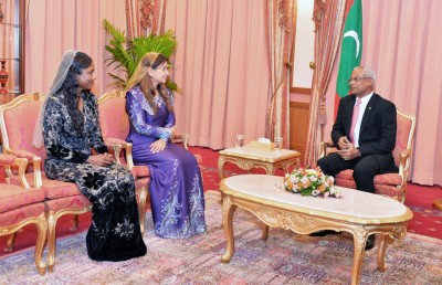 ފަރަހްނާޒާއި ތިލްމީޒާ ސަފީރުކަމަށް އައްޔަންކޮށްފި