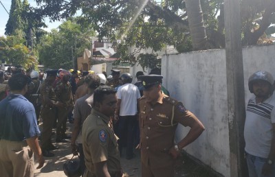 ލަންކާގެ ބޮމުގެ ހަމަލަތައް: މަރުވި މީހުންގެ އަދަދު 200 އިން މައްޗަށް!