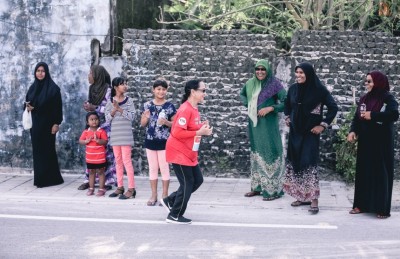 މަރިޔަމް ވަހީދާ، 67 އަހަރުގައި، މެރެތަންއެއް ފުރިހަމަކޮށް ތާރީހުގެ ތެރެއަށް