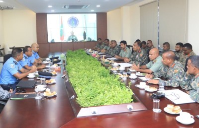 ލަންކާގައި ދިން ހަމަލަތަކާ ގުޅިގެން ފުލުހުންނާއި ސިފައިން މަޝްވަރާކޮށްފި