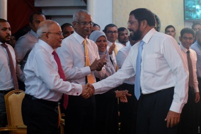 ރިސޯޓުތަކަށް އެރީ ގާސިމްގެ ވިޔާފާރިއަށް ގެއްލުންދޭން: އިދިކޮޅު