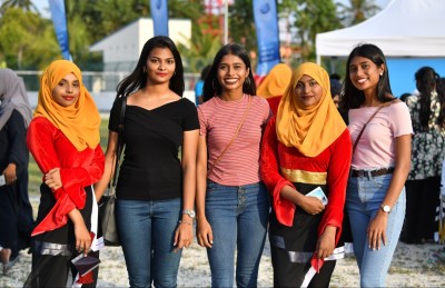 މިހާރު އެވޯޑްސް: ތަރިންނާ އެކު ތުލުސްދޫގައި ކުލަގަދަ ހަވީރެއް