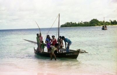 އެމެރިކާގެ ދެމަފިރިންގެ ފޮޓޯތަކުން ދިވެހި މާޒީ