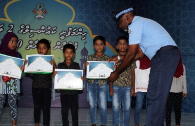 ހިންމަފުށީގައި ގުރުއާން މުބާރާތެއް ބާއްވައިފި