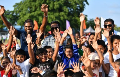 މިހާރު އެވޯޑްސް: ތަރިންނާ އެކު ތުލުސްދޫގައި ކުލަގަދަ ހަވީރެއް