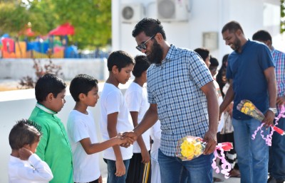 މިހާރު އެވޯޑްސް އިން ތުލުސްދުއަށް ކުލަގަދަ ހަވީރެއް