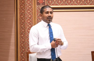 ނިއު އާއި ވިކްޓަރީގެ ދަރަނި ސަރުކާރަށް ހައްލެއް ނުކުރެވޭނެ: މަހްލޫފް