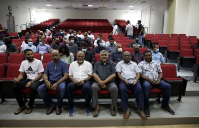 އޭޖީ އޮފީހުން ފަނޑިޔާރުންނާއި ވަކީލުންގެ ފުޓްސަލް މުބާރާތެއް ބާއްވަނީ