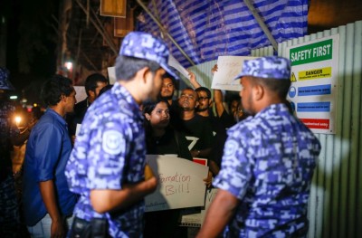 ބޮޑު ނުރައްކަލަކަށް ފަހު ދިވެހި ނޫސްވެރިކަމަށް އާ ދުވަސްތަކެއް
