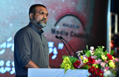 ބްރޯޑްކޮމް އަށް ބޮޑު ބަޖެޓް، އެމްއެމްސީގެ ހާލަތު ދަށް: ހިދާޔަތުﷲ