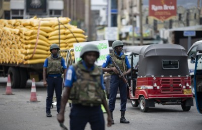 ގިނަ ދިވެހިން ލަންކާ އިން ހައްޔަރުކުރީ ވިސާގެ މުއްދަތު ހަމަވެގެން