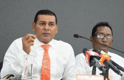 ޕާސްޕޯޓް ހިފެހެއްޓުމަކީ ޖުޑިޝަރީގެ ސިޔާސީ ޖަރީމާއެއް: ސިޔާމް