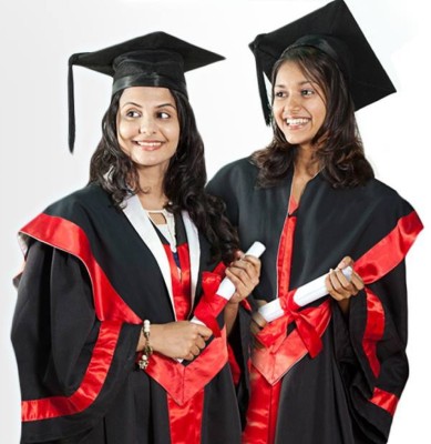 ސައިރިކްސް ކޮލެޖުގެ 500 ދަރިވަރަކު ދަސްވެނިވެ، ސެޓިފިކެޓް ހާސިލުކޮށްފި