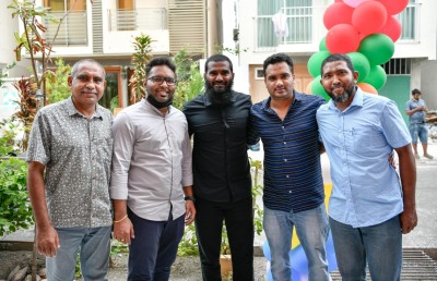 މޯމޯސް އާއި ފަލޫދާ އަށް ހާއްސަ ރެސްޓޯރެންޓެއް ހުޅުމާލޭގައި ހުޅުވައިފި