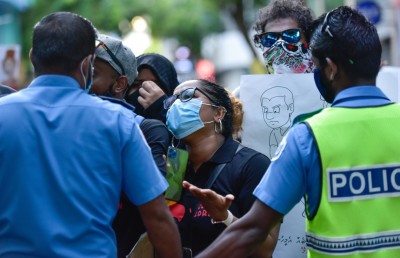 ދަރިފުޅު ހޯދަން ހިނގާތާ 13 އަހަރު، މި މަންމަގެ ހައްގެއް ނުލިބުނު