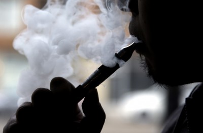 ވޮލްމާޓުން، 21 އަހަރުގެ ދަށުގެ މީހުންނަށް ދުންފަތް ވިއްކުން ހުއްޓާލަނީ