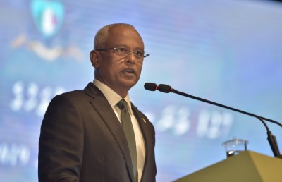 ސިޔާސީ ފިކުރަށް ބަލައި ވަޒީފާއިން ވަތްކެއް ނުކުރަން: ތަރުޖަމާން