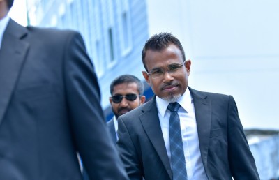 ރައްޔިތުންގެ ހަޒާނާ ކޮރަޕްޝަނުން ސަލާމަތް ކުރާނަން: ރިފްއަތު