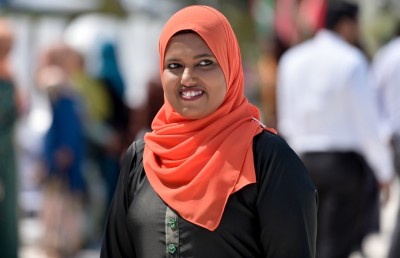 ކުޑަކުދިން ބާރުވެރިކުރަން މުޅި މުޖްތަމައުގެ އެއްބާރުލުން ބޭނުން: މިނިސްޓަރު