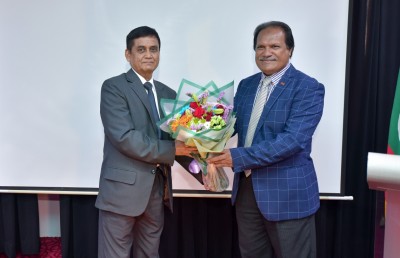 ފަންޑުގެ ދަތިކަމާ ހުރެ މުވައްޒަފުން ތަމްރީނުކުރަން ހުރަސްއެޅޭ: ސީއެސްސީގެ ރައީސް