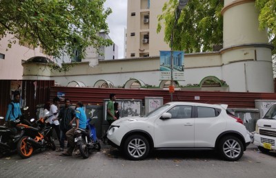 ޒިކުރާ މިސްކިތުގެ އެއްބަސްވުން ބާތިލްކުުރަނީ