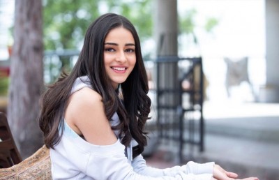 ބޮލީވުޑްގެ ޚަބަރުތައް ކުރުކޮށް