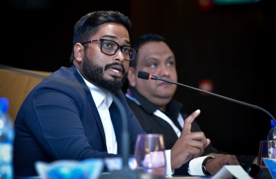 ފައިސާ ލިބުން ލަސްވާތީ ކްލަބްތަކަށް އުނދަގޫތަކެއް