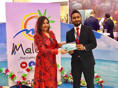 އައިޓީބީ ބާލިން ފެއާގައި ނެރުނު ޕިކް މޯލްޑިވްސް ފޮތަށް ގިނަ ބައެއްގެ ތައުރީފު!