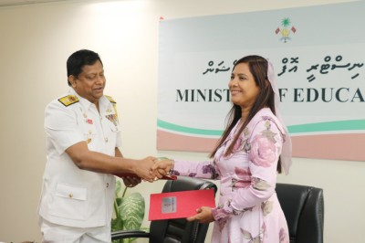 ލަންކާގެ ކޭޑީޔޫ ޔުނިވާސިޓީން ޑޮކްޓަރުކަން ކިޔެވުމަށް ރާއްޖެއަށް 100 ޖާގަ