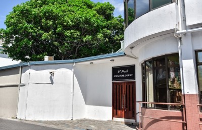 ތިންސަކޭތަ ރުފިޔާގެ ފޭކް ޓްރާންސްފާއަކުން ހަތަރު މަހަށް ޖަލަށް