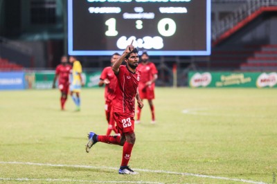 ސައްޓުގެ ދެ ލަނޑާއެކު ވެލެންސިއާ އަތުން ޓީސީއަށް ފަސޭހަ މޮޅެއް