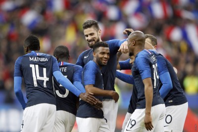 ފްރާންސް ޓީމުގައި ފުޓުބޯޅައިގެ މުހިއްމު ކަމެއް މަދު: ޑިޝޯމްޕްސް