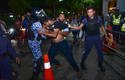 އެއްވެ އުޅުމުގެ ހައްގު: ޔާމީނާއި މި ސަރުކާރުން ދައްކާ ހޮޅި ވާހަކަ!