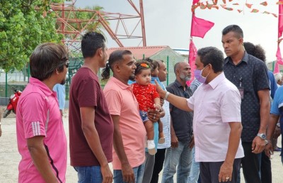 މި ސަރުކާރުގައި ބްރޯއަކަށް ބްރޯއެއް އެބަހުރި، ކުންފުނިތަކުން ވައްކަން ކުރޭ: ޔާމީން