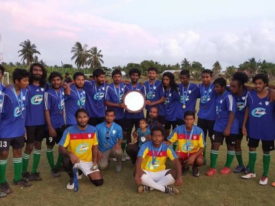 ކޮނޑޭ ބަލިކޮށް، ހޯނޑެއްދޫން ޒޯން ހަތެއްގެ ޗެމްޕިއަންކަމާ ގާތަށް