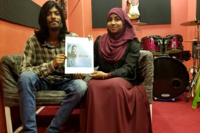 ޝަލަބީގެ ފޭނުންނަށް އުފަންދުވަހުގެ ހަދިޔާއަކަށް "ހީލާ"!