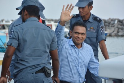 ކާނަލް ނާޒިމް ޑޮކްޓަރަށް ދެއްކުމަށް އައިޖީއެމްއެޗަށް ގެނެސްފި